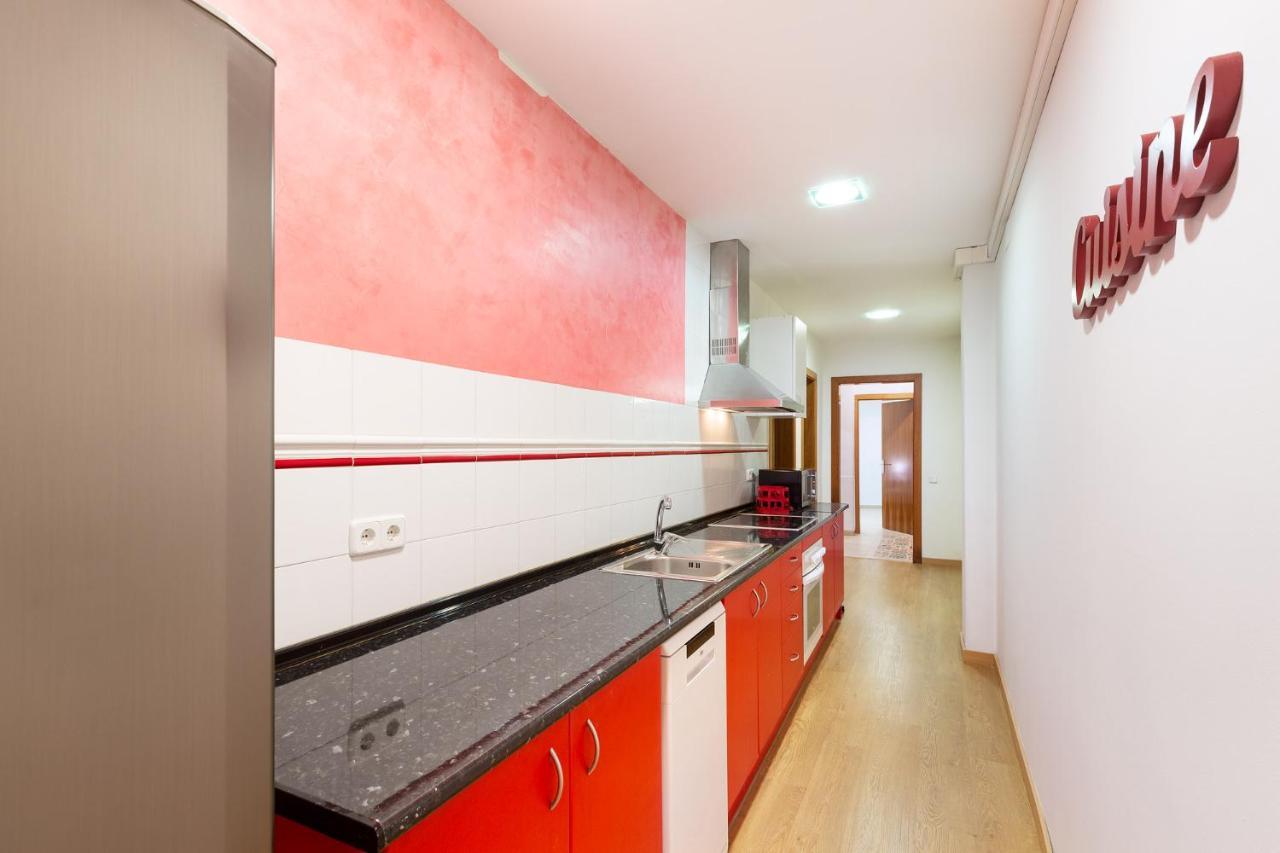Stay U-Nique Apartments Passatge De Font Barcelona Ngoại thất bức ảnh