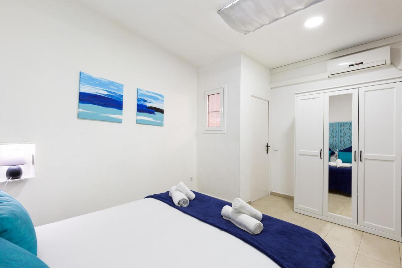 Stay U-Nique Apartments Passatge De Font Barcelona Ngoại thất bức ảnh