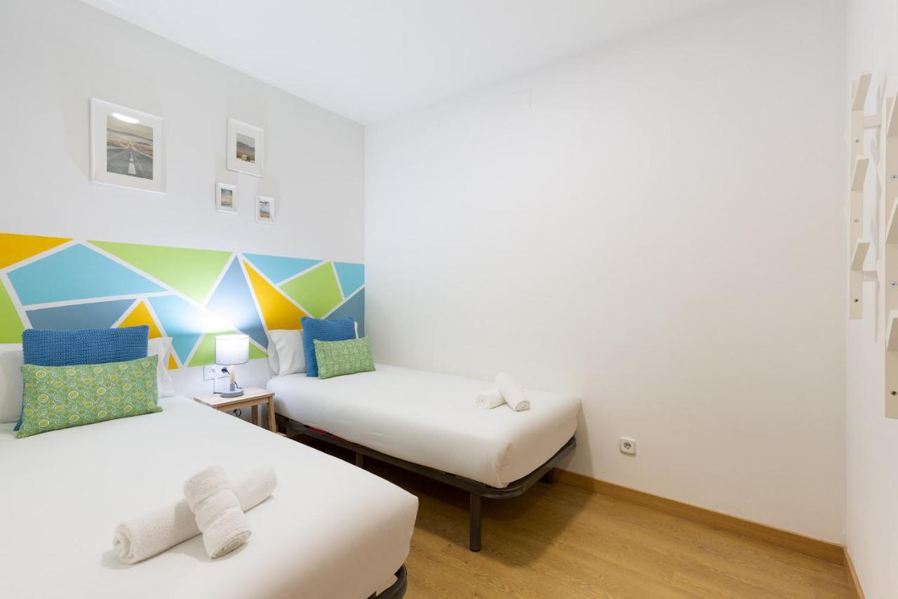 Stay U-Nique Apartments Passatge De Font Barcelona Ngoại thất bức ảnh